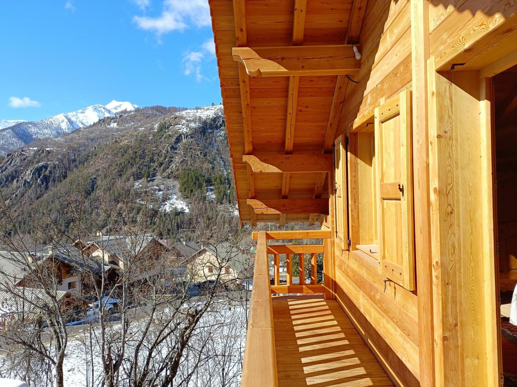 Les Cabris Bed & Breakfast Pelvoux ภายนอก รูปภาพ